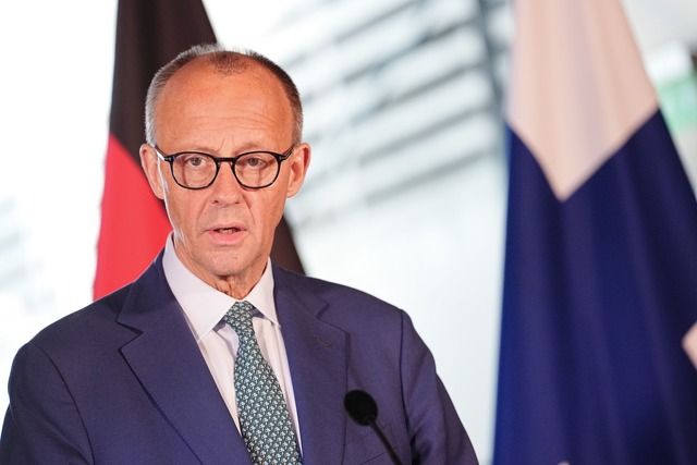 Bundeskanzler Friedrich Merz (CDU) sie...ffen in der Ukraine als nötig an. | Foto: Kay Nietfeld/dpa Bundeskanzler Friedrich Merz (CDU) sie...ffen in der Ukraine als nötig an. | Foto: Kay Nietfeld/dpa
