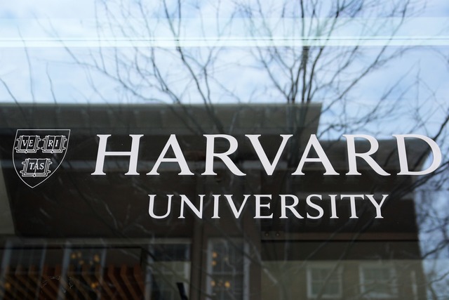 Trump hat der Elite-Universität Harvard den Kampf angesagt. (Archivbild) | Foto: Charles Krupa/AP/dpa Trump hat der Elite-Universität Harvard den Kampf angesagt. (Archivbild) | Foto: Charles Krupa/AP/dpa