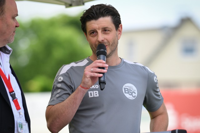 Verabschiedete sich beim BSC mit dem K...okal-Wettbewerb: Trainer Dennis Bührer | Foto: Claus G. Stoll Verabschiedete sich beim BSC mit dem K...okal-Wettbewerb: Trainer Dennis Bührer | Foto: Claus G. Stoll
