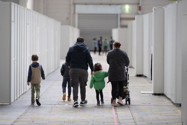 Der Familiennachzug soll eingeschränkt werden. | Foto: Boris Roessler (dpa) Der Familiennachzug soll eingeschränkt werden. | Foto: Boris Roessler (dpa)