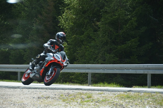 Ein Motorradfahrer verletzte sich beim Unfall bei St. Blasien (Symbolfoto). | Foto: Sebastian Barthmes Ein Motorradfahrer verletzte sich beim Unfall bei St. Blasien (Symbolfoto). | Foto: Sebastian Barthmes