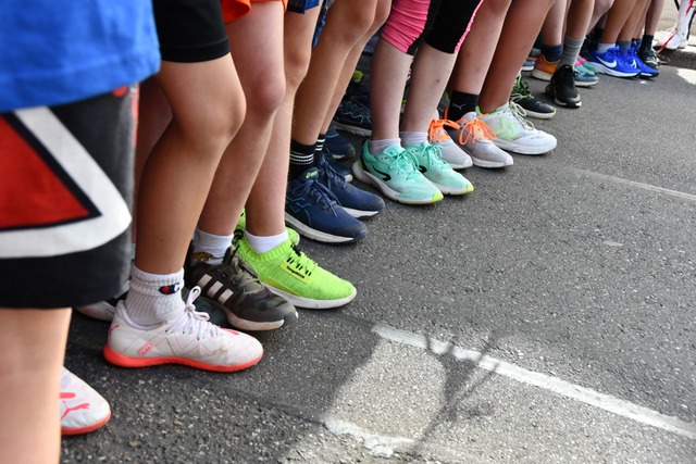 Wer läuft am schnellsten? Das ist die Frage beim Stadtlauf Kids. | Foto: Barbara Ruda Wer läuft am schnellsten? Das ist die Frage beim Stadtlauf Kids. | Foto: Barbara Ruda