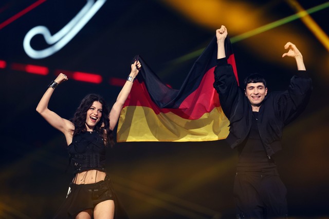 Abor und Tynna trugen mit ihrem Song "...&szlig;en Interesse der Deutschen bei.  | Foto: Jens B&uuml;ttner/dpa