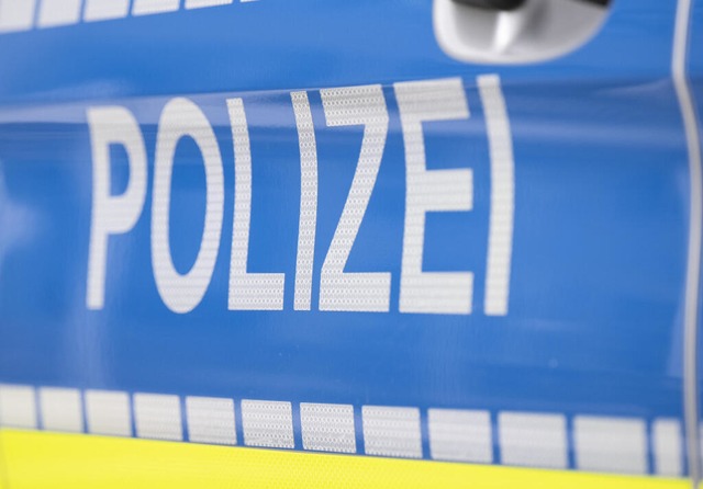 Die Polizei sucht Zeugen für die Fahrz...chädigung in der Löffinger Karlstraße. | Foto: Boris Roessler (dpa) Die Polizei sucht Zeugen für die Fahrz...chädigung in der Löffinger Karlstraße. | Foto: Boris Roessler (dpa)