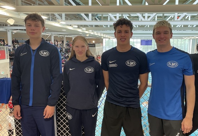 Junge Schwimmerinnen und Schwimmer aus... Süddeutschen Meisterschaften Erfolge. | Foto: Schwimmteam Denzlingen Junge Schwimmerinnen und Schwimmer aus... Süddeutschen Meisterschaften Erfolge. | Foto: Schwimmteam Denzlingen