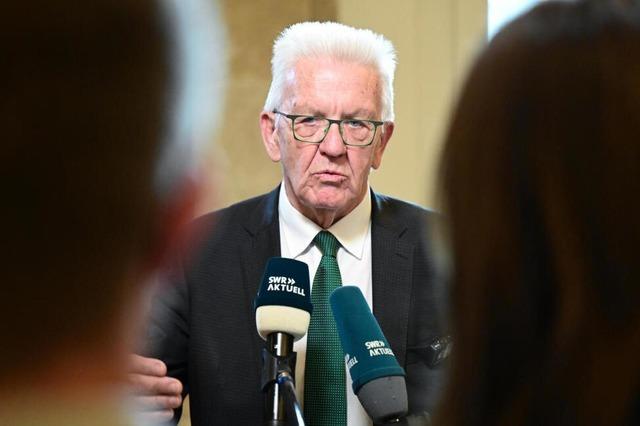 Kretschmann: Unis sollen stärker fürs Militär forschen