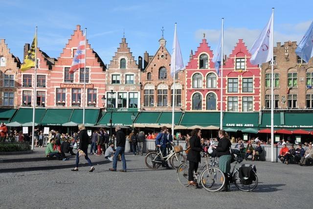Im belgischen Brgge werden Pflastersteine geklaut