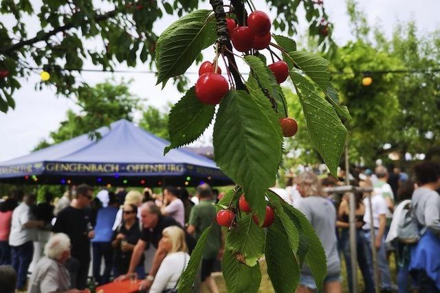 Open-air-Gottesdienst und Vatertagshocks