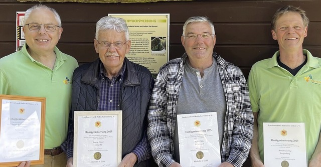 Der Imkerverein Hauenstein erhält Gold für seinen Honig. | Foto: Imkerverein Hauenstein Der Imkerverein Hauenstein erhält Gold für seinen Honig. | Foto: Imkerverein Hauenstein