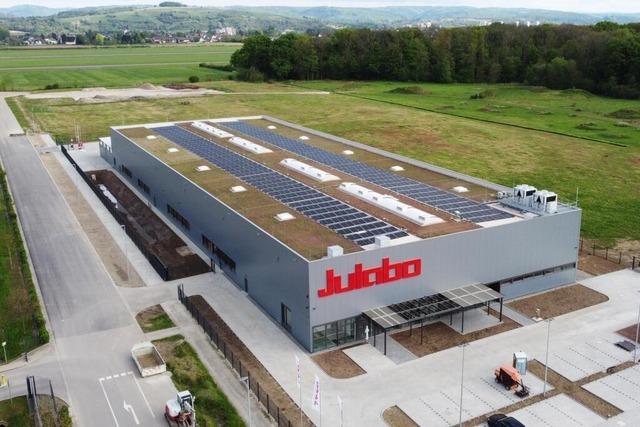 Seelbacher Firma Julabo weiht neues Produktionszentrum auf dem Flugplatzareal in Lahr ein