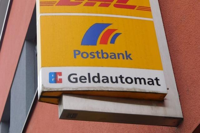 Wie kommen ältere Menschen ohne Online-Banking in Bad Krozingen an Auszüge ihrer Postbank-Konten?