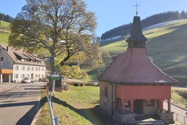 Mithilfe der "Rosenkranzkönigin" hat die Neuhof-Kapelle in Münstertal das Schulhaus überlebt