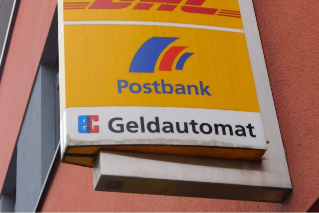 Wie kommen ältere Menschen ohne Online-Banking an ihre Kontoauszüge?