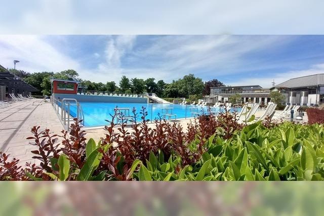 Das Weiler Freibad wartet mit Neuerungen auf: Badeordnung,  Beschattung und  Kassensystem