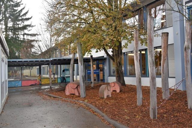 Fördermöglichkeiten für Neubau der Johann-Peter-Hebel-Grundschule in Gundelfingen diskutiert