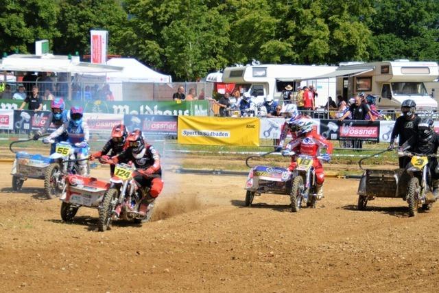 ADAC-Motocross in Schopfheim: Schon im Training geht es hart zur Sache
