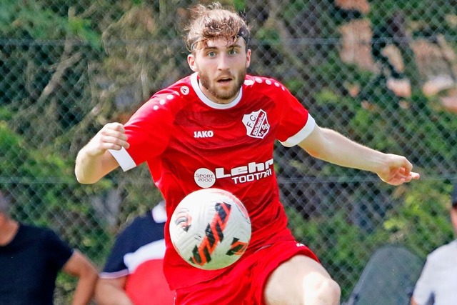 Torbeteiligung im vierten Spiel in Fol...des FC Schnau gegen den SV Jestetten.  | Foto: Matthias Konzok