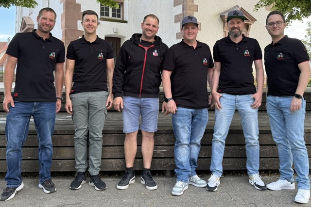Sieben Gründungsmitglieder sind nach 2...rc Winsheimer (von links nach rechts). | Foto: Zäpfletrinker Sieben Gründungsmitglieder sind nach 2...rc Winsheimer (von links nach rechts). | Foto: Zäpfletrinker