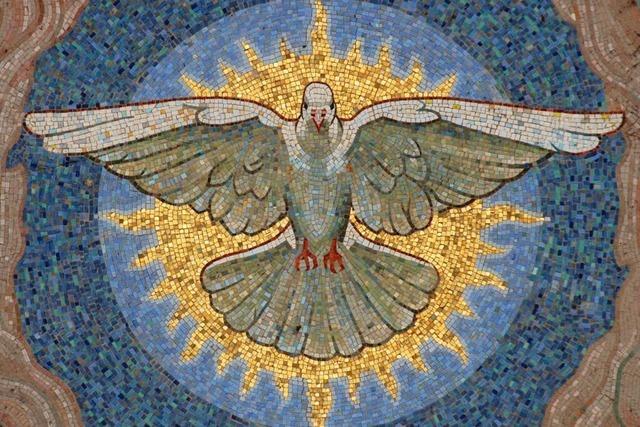 Was genau ist eigentlich Pfingsten und der Heilige Geist? "Teamgeist zwischen Mensch und Gott"