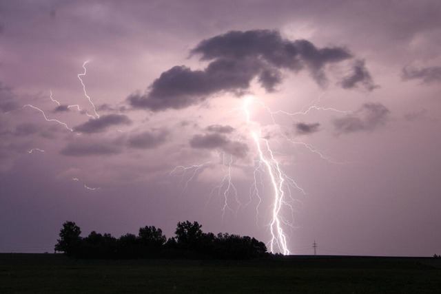 In Südbaden könnte es am Dienstag schwere Gewitter geben. | Foto: Alexander Wolf (dpa) In Südbaden könnte es am Dienstag schwere Gewitter geben. | Foto: Alexander Wolf (dpa)