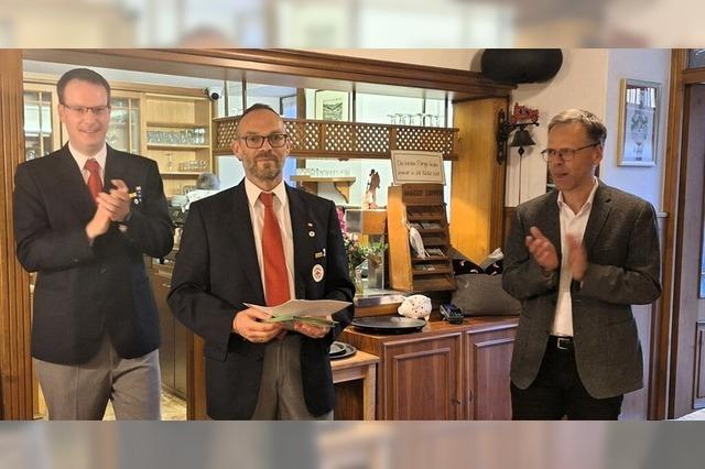 Elzacher DRK braucht neues Fahrzeug