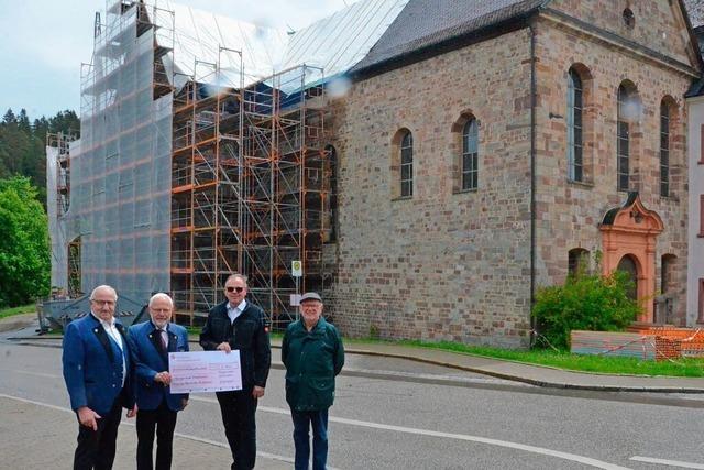Ein Gotteshaus mit Gerüst: Sanierung an der Pfarrkirche St. Baptist in Friedenweiler geht voran