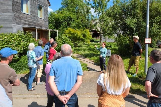 Begeisterung bei Architektour in Efringen-Kirchen über nachhaltige Bauprojekte