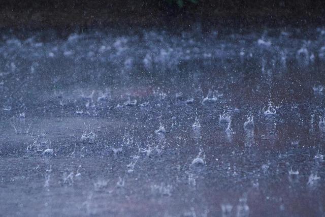 Gefährliche Unwetter und Großhagel in Baden-Württemberg möglich