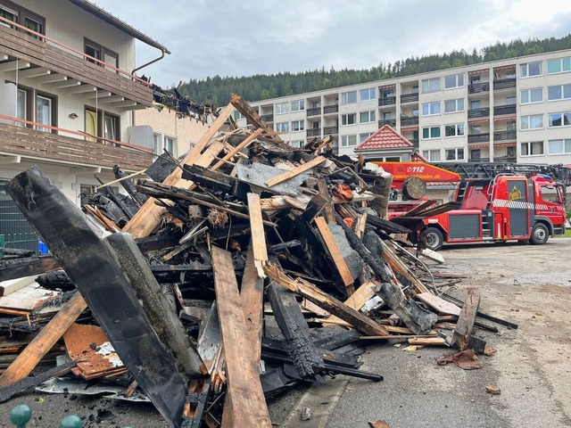 Der Großbrand in St. Blasien hinterlie...n und vorläufig unbenutzbare Gebäude. | Foto: Lina Boegel Der Großbrand in St. Blasien hinterlie...n und vorläufig unbenutzbare Gebäude. | Foto: Lina Boegel