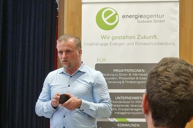 Referent der Energieagentur Sdwest schildert in Rmmingen Vorteile beim Einbau einer neuen Heizung