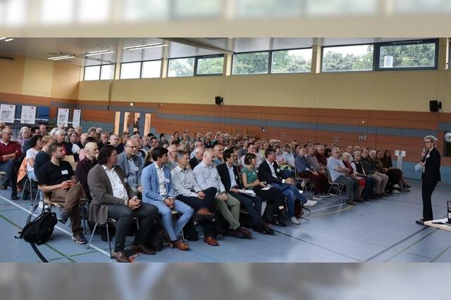 Nutzen und Belastungen: Planer des Offenburger Klinikumneubaus stellen sich den Fragen der Anwohner