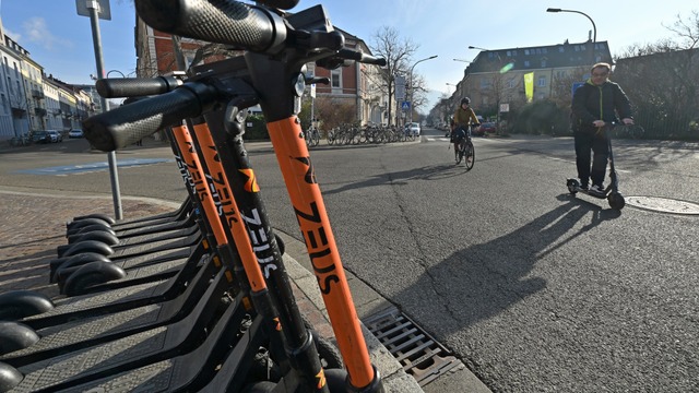 Ein E-Roller-Fahrer hat in Mllheim eine 15-Jhrige zu Fall gebracht.  | Foto: Michael Bamberger (Symbolbild)