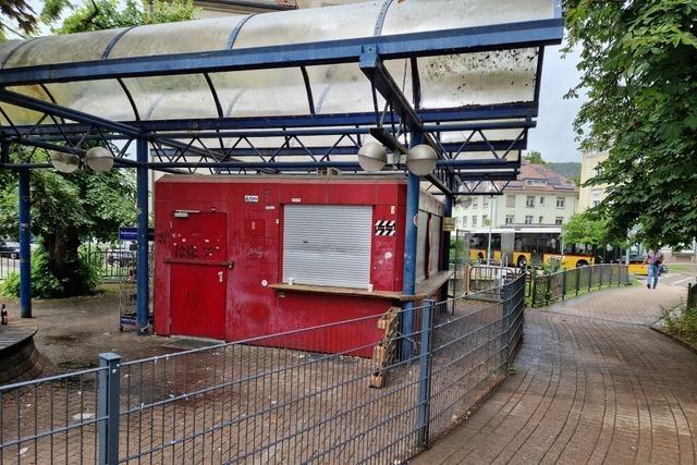 Der Kiosk am Bahnhof Waldshut bleibt ein Brennpunkt – obwohl er zu ist