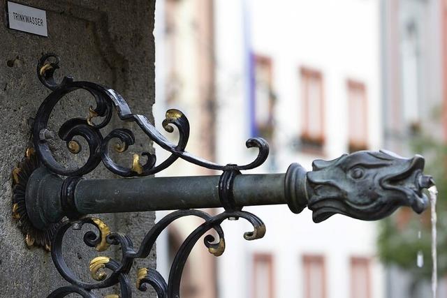 Trinkwasser auf dem Marktplatz