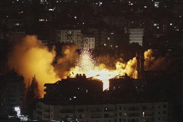 Newsblog: Israels Luftwaffe greift Ziele bei Beirut an
