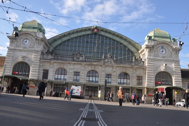 Die Tat ereignete sich vor dem Bahnhof SBB.  | Foto: Daniel Gramespacher