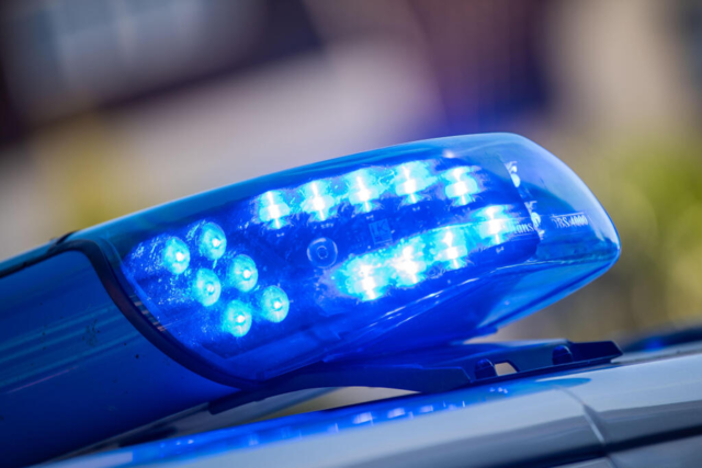 Lkw-Unfall auf der A5: Vollsperrung zum Ferienstart sorgt für Stau