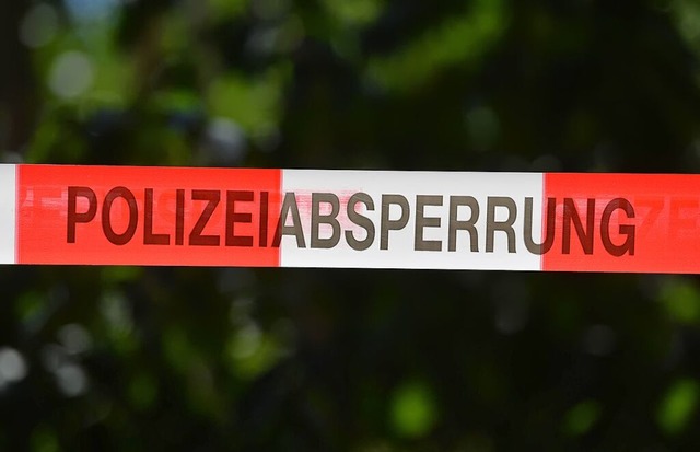 Mutmaßliches Gewaltverbrechen am Donne...n Lautenbach im Renchtal (Symbolfoto). | Foto: Hendrik Schmidt (dpa) Mutmaßliches Gewaltverbrechen am Donne...n Lautenbach im Renchtal (Symbolfoto). | Foto: Hendrik Schmidt (dpa)