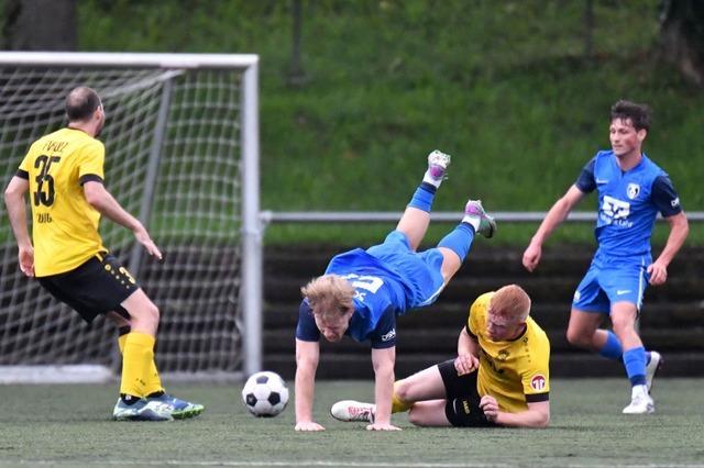 Der SC Lahr II bezwingt im Derby der Bezirksliga den FV Sulz sicher mit 3:1