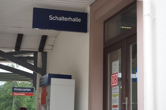 Eine Selbstbedienungsbckerei zieht in die ehemalige Schalterhalle am Bahnhof Hinterzarten