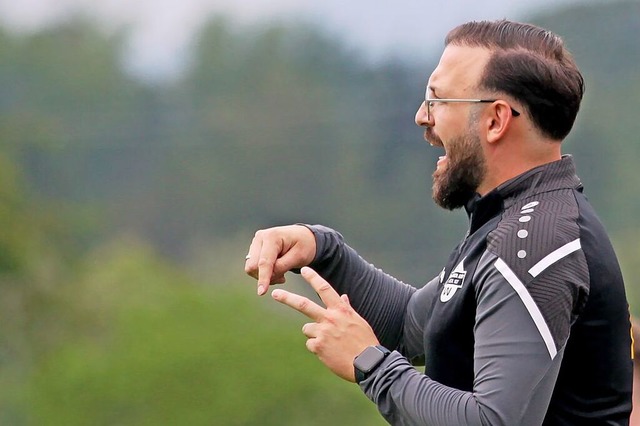 &#8222;Das Momentum lag auf unserer Se... Ismail Palit, Trainer des FC Wallbach  | Foto: Matthias Konzok