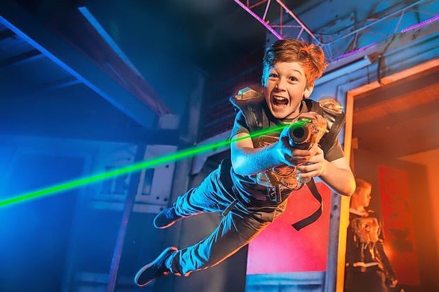 Tauche ein in eine Welt voller Action in der „Laser Base“! | Foto: Action Forest/ Laserforce Tauche ein in eine Welt voller Action in der „Laser Base“! | Foto: Action Forest/ Laserforce