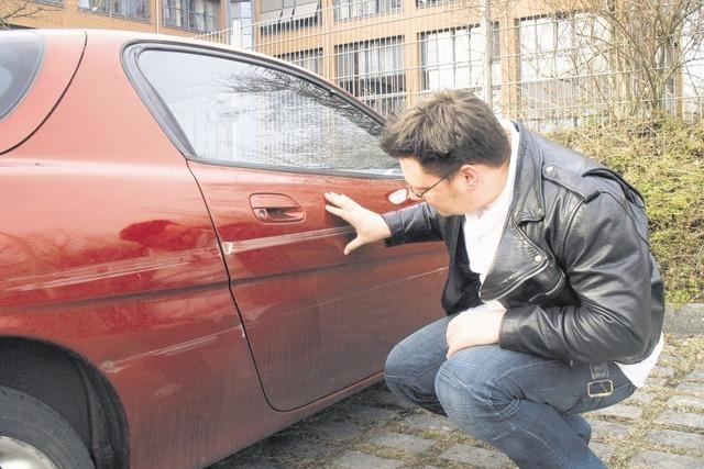 Corsa angefahren und dann abgehauen