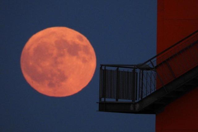 Vollmond Im Juni: Das muss man zum "Erdbeermond" in Baden-Württemberg wissen