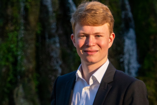 Vom Domsingknaben zum Opernsnger: Mark Grishin aus March wird immer gefragter