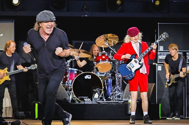 Legendär, mit voller Lautstärke und mit unverwechselbarer Bühnenpräsenz: AC/DC | Foto: Christie Goodwin Legendär, mit voller Lautstärke und mit unverwechselbarer Bühnenpräsenz: AC/DC | Foto: Christie Goodwin