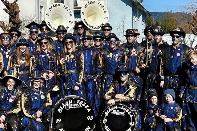 Guggenmusik Bläch Fezza aus Kirchzarten schließt sich der Höllenzunft an