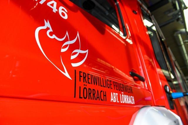 Stadt Lörrach verteilt Gelder an die Feuerwehr nach Spendenhöhe und bei Jubiläen