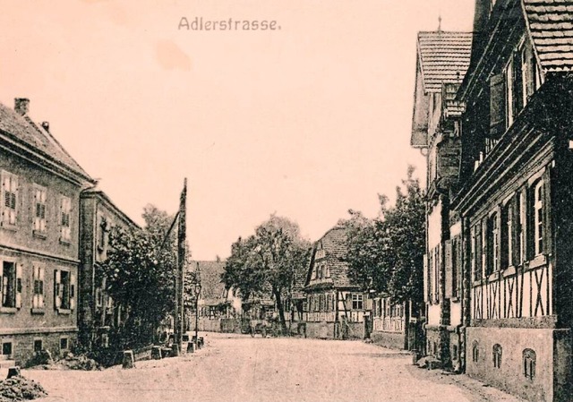 <BZ-FotoAnlauf>Ein Blick</BZ-FotoAnlau... der  Ampelanlage in beide Richtungen.  | Foto: Repro: Ekkehard Klem