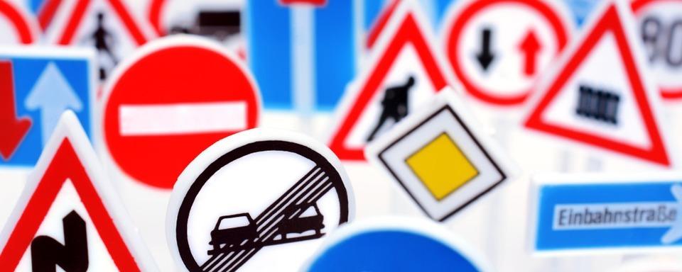 Mehrere Verkehrszeichen in Lffingen-Bachheim beschdigt oder gestohlen